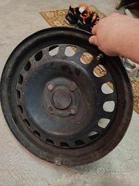 4 cerchi in ferro 15 pollici opel corsa + sensori