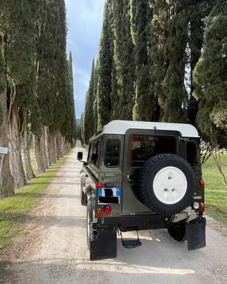 Land Rover Defender90 td4 Puma Garanzia 2 anni