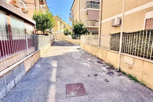 3 LOCALI A ROMA
