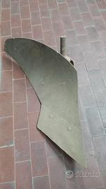 Aratro per motocoltivatore