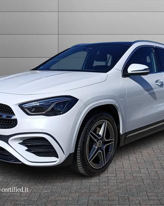 MERCEDES-BENZ GLA 200 d AMG Line Premium Plus auto