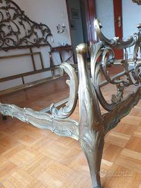 Letto in ottone massello.