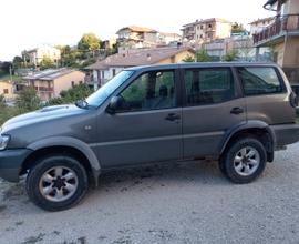 NISSAN Terrano II - 2000