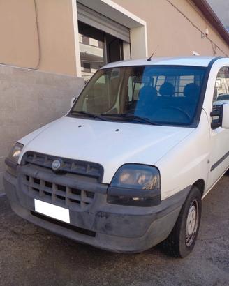 Fiat Doblo 1.9 diesel Cargo Combi 5 posti SX (Fina