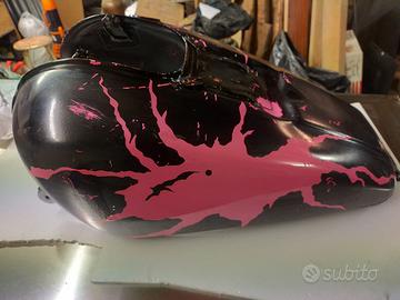 honda VT1100C  serbatoio