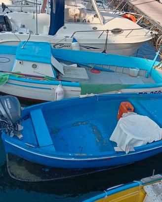  gozzo e motore  a prezzo 