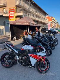 Yamaha Yzf-r1 Big Bang  2012