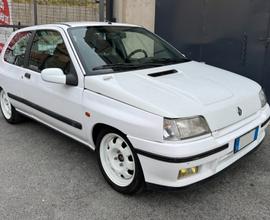RENAULT Clio 1.8 16v 1800 ASI