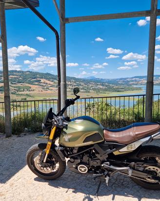 Moto Morini seiemmezzo  SCR 650-2022 -12000 km