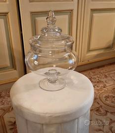 vaso in vetro con coperchio per confetti