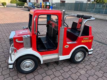 Automobile giostra da collezione