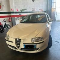 Alfa romeo 147