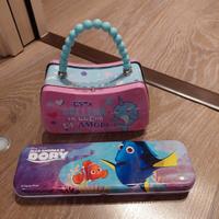 per collezionisti di contenitori di latta