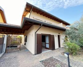 Villa a schiera di testa - San Lorenzo Isonti...