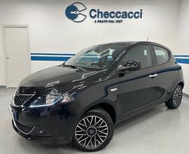 Lancia Ypsilon 1.0 FireFly 5 porte S&S Hybrid Silv