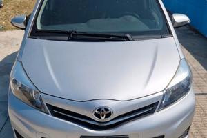 Toyota Yaris 1.4 d4d anno 2012 per ricmabi (2a)