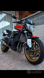 YAMAHA FZ1 1000cc