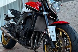 YAMAHA FZ1 1000cc