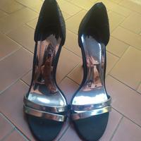scarpe con il tacco 