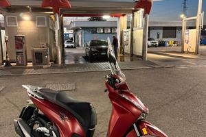 SH 350 Come nuovo 2022
