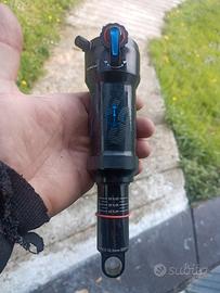 amministratore rock shox deluxe 210x52,5