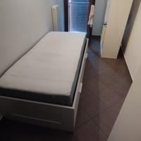 Letto singolo Ikea con cassetti 