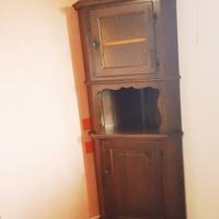 MOBILE AD ANGOLO IN ABETE