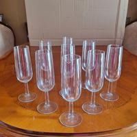 bicchieri a calice in vetro 