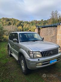 Toyota land cruiser kzj95l  anno 2000