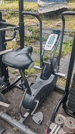 Cyclette professionale per palestra pure con bracc