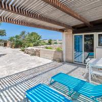 Monolocale azzurro 4 posti Favignana