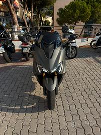 Tmax560 tech max trattabile
