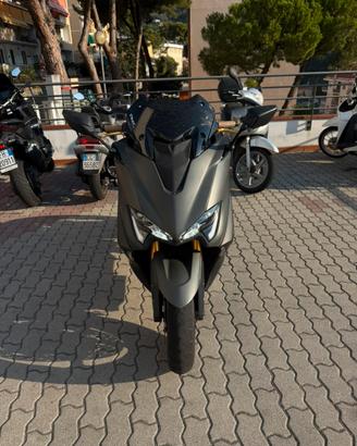 Tmax560 tech max trattabile