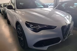 ALFA ROMEO Stelvio 2.2 Turbodiesel 210 CV Q4 Vel
