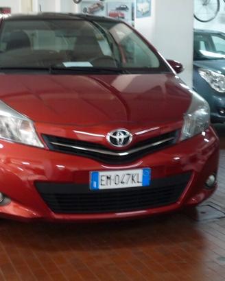 Toyota Yaris 1.3 5 porte Lounge