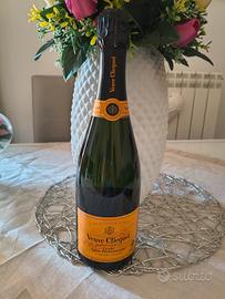 Champagne Vueuve Clicquot Cuvee-Saint Petersbourg 
