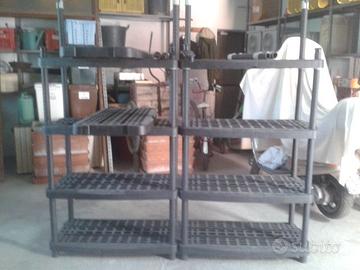 Scaffali in plastica