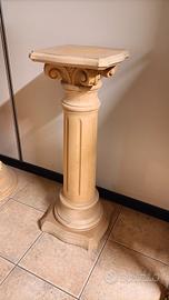 colonna capitello in legno grezzo 
