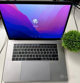 MacBook Pro 15" - i7 - 16Gb - 512Gb - GPU Radeon