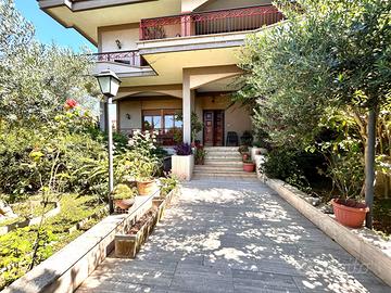 Villa a schiera Roma [829AschieriVRG]