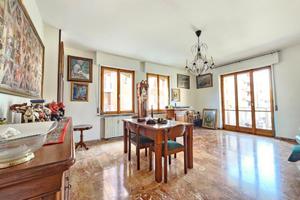 4 LOCALI A NIZZA MONFERRATO