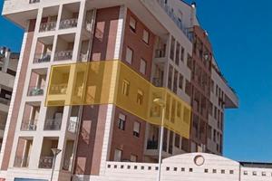 Trilocale con ampi terrazzi arredato