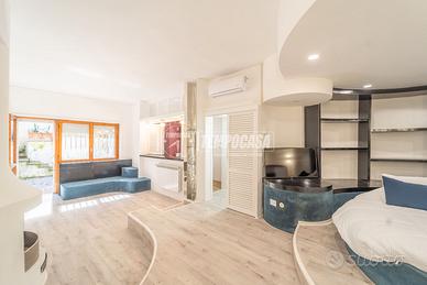 Loft con giardino indipendente in zona tranquilla