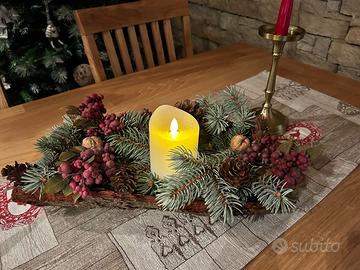 Centri tavola natalizi con materiale naturale