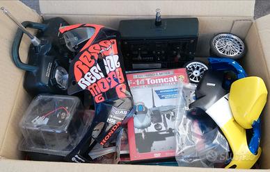 Modellini auto e moto - pezzi di ricambio