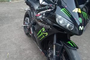 Yamaha R1 s 1/p 2006