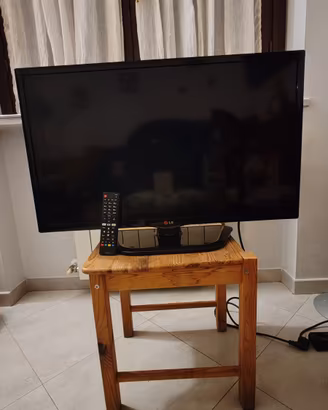 Televisore  lg 32 pollici smart tv