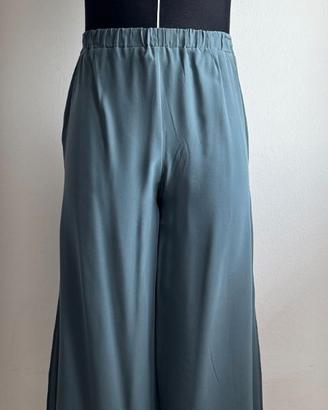 Pantalone elegante in seta, apertura sui fianchi