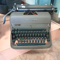 Macchina da scrivere Remington Rand