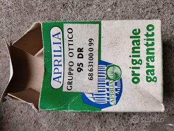 Gruppo ottico (faro anteriore) originale Aprilia